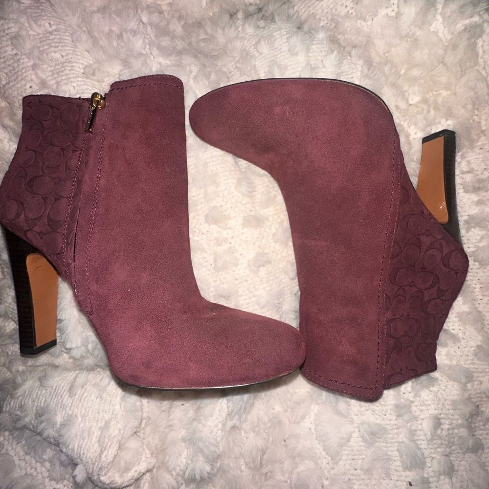 COACH | Hanni Signature Embossed Leather Ankle Bootie Size 10 - Picture 8 of 10